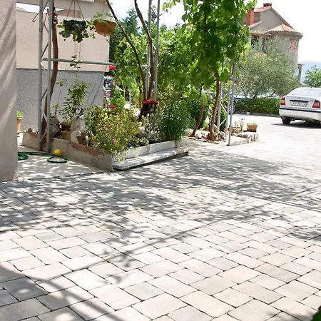 Appartement Kabashi Krk Town